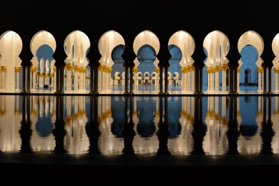 建筑：谢赫扎耶德大清真寺