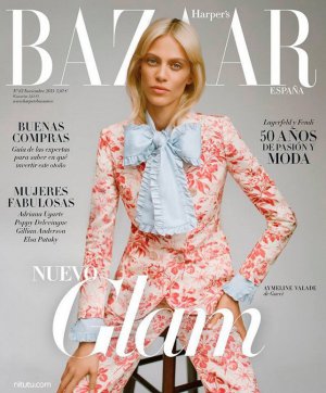 超模Aymeline Valade 《Harper’s Bazaar》杂志时尚大片