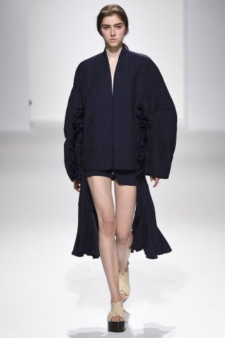 Chalayan（卡拉扬）2024巴黎时装周女装秀