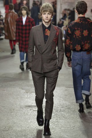 Dries Van Noten 2024巴黎时装周男装秀