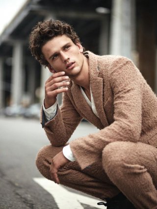 Simon Nessman 演绎杰尼亚《GQ》时尚杂志大片