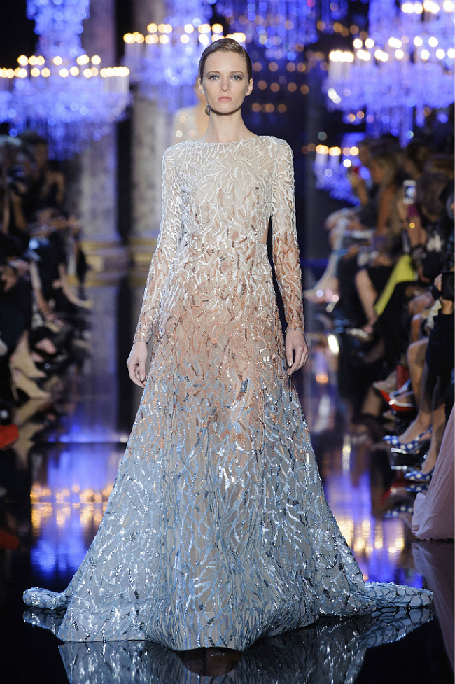 ELIE SAAB 2024秋冬高订婚纱礼服