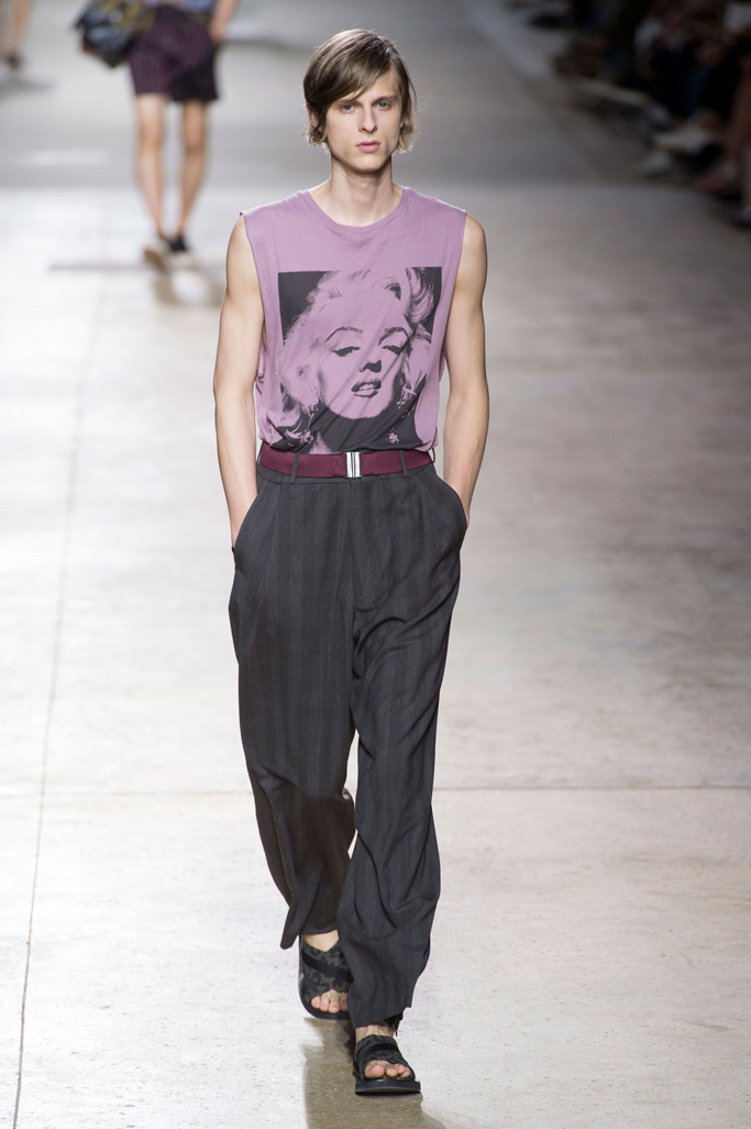 Dries Van Noten（德赖斯 范诺顿）2024巴黎时装周男装秀