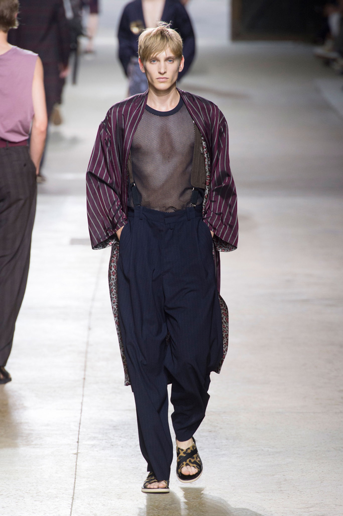 Dries Van Noten（德赖斯 范诺顿）2024巴黎时装周男装秀