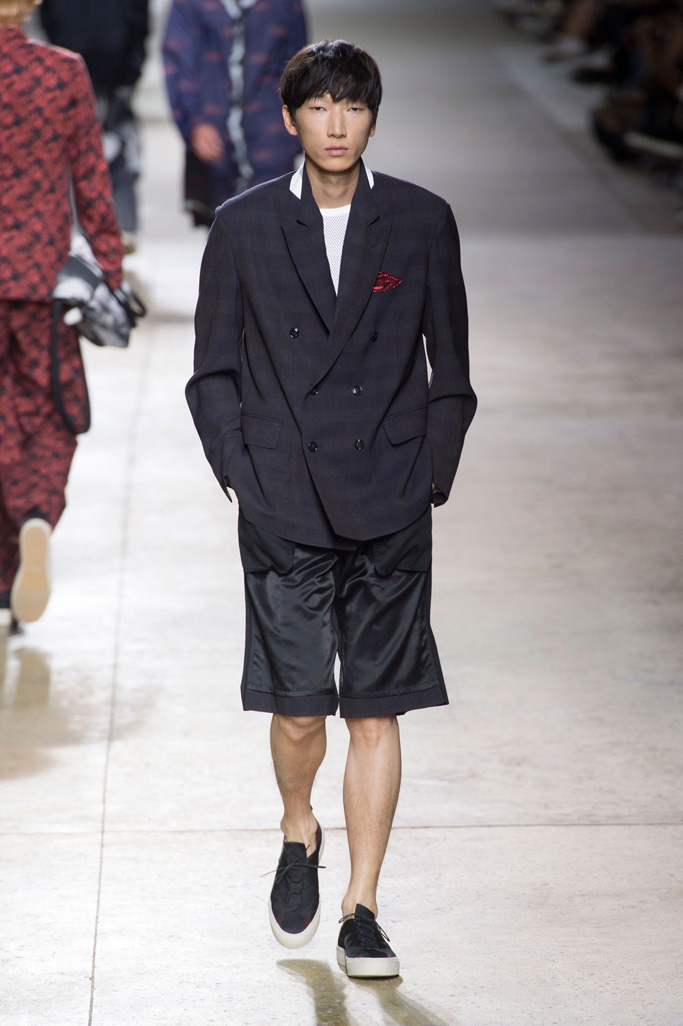 Dries Van Noten（德赖斯 范诺顿）2024巴黎时装周男装秀