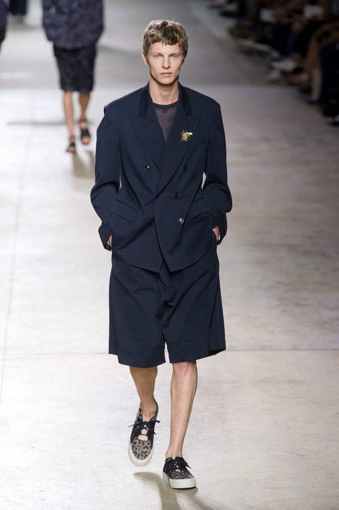 Dries Van Noten（德赖斯 范诺顿）2024巴黎时装周男装秀