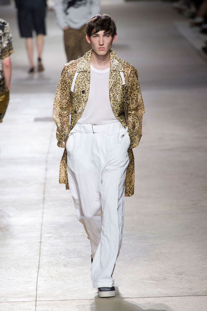 Dries Van Noten（德赖斯 范诺顿）2024巴黎时装周男装秀