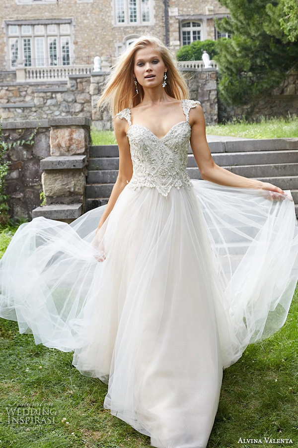 Alvina Valenta 2024秋冬婚纱系列