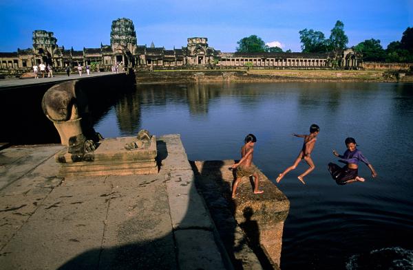 Steve McCurry摄影作品：不同的童年