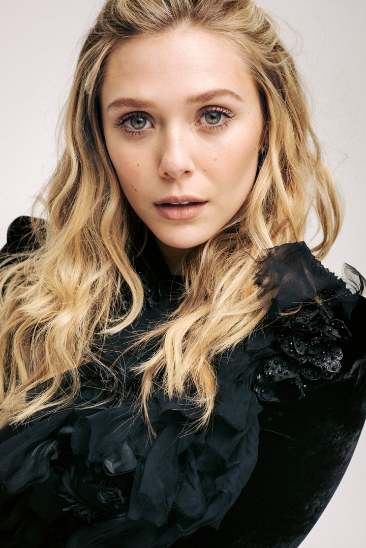 影星Elizabeth Olsen 演绎《L’Officiel》杂志时尚摄影大片