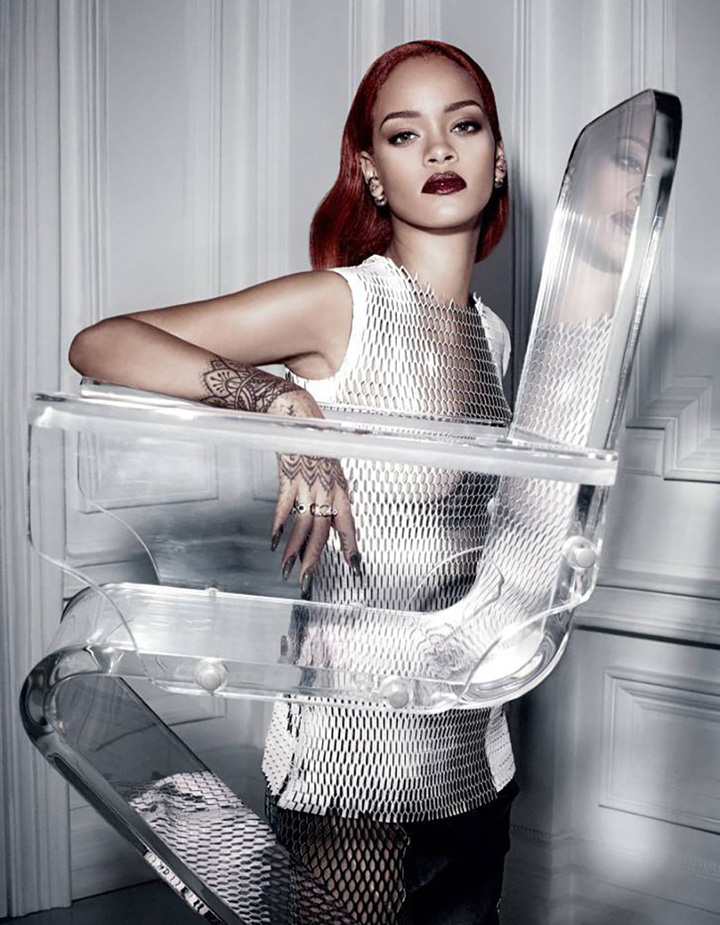 Rihanna（蕾哈娜）演绎《Dior》杂志时尚大片