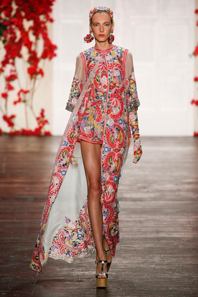 Naeem Khan（纳伊·姆汗）2024纽约时装秀