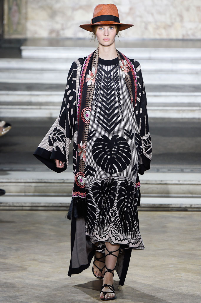 Temperley London（坦波丽·伦敦）2024伦敦时装秀