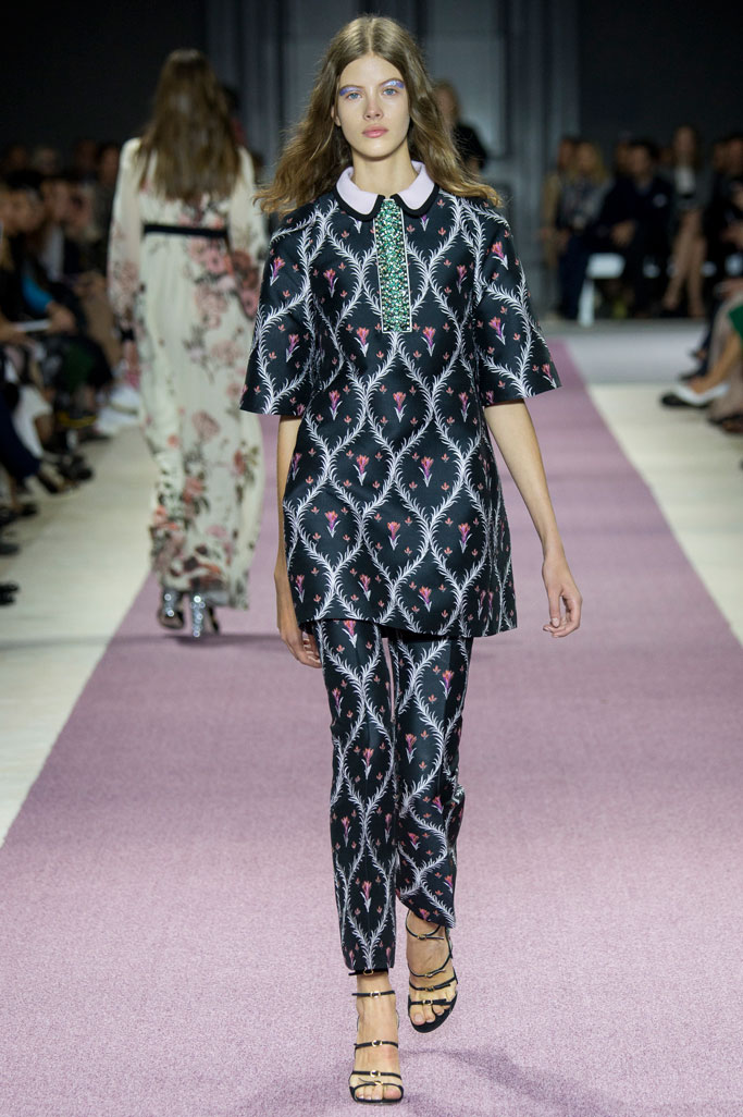 Giambattista Valli 2024巴黎时装秀