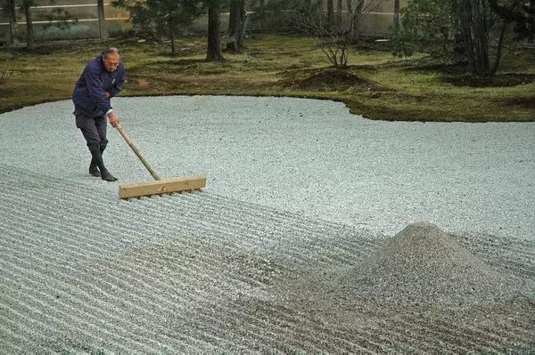 日本枯山水的侘寂之美 枯淡静寂之中必有感心之物