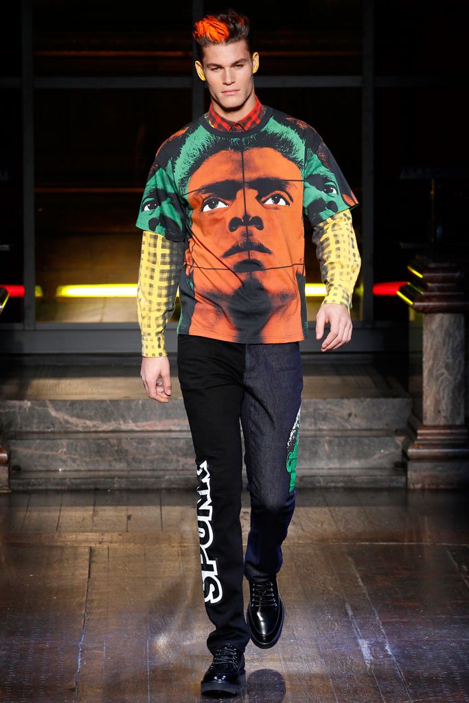 Moschino（莫斯奇诺）2024伦敦时装周男装秀