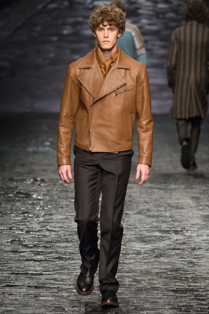 Corneliani（克莱利亚尼）2024米兰时装周男装秀