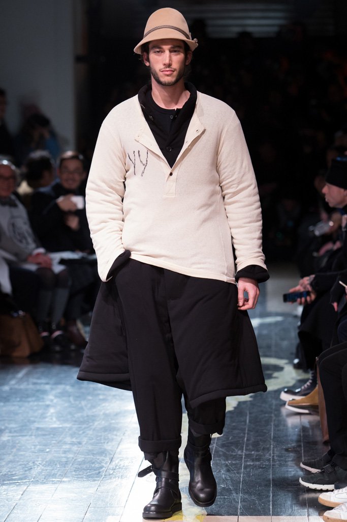 Yohji Yamamoto（山本耀司）2024巴黎时装周男装秀