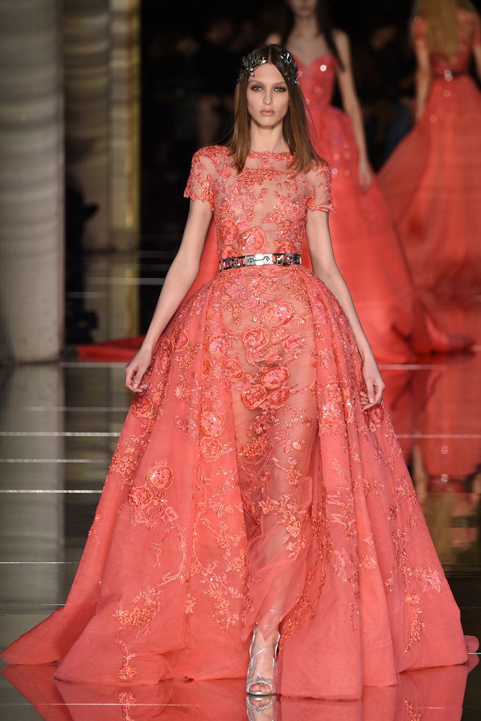 Zuhair Murad（祖海·慕拉）2024时装发布会女装秀