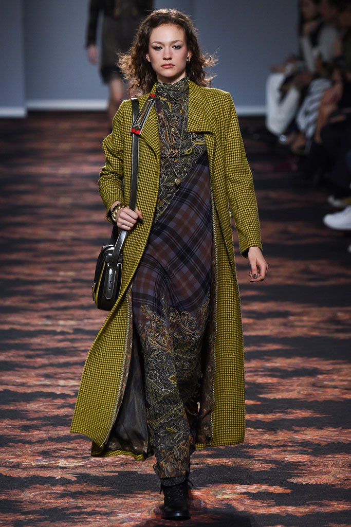 Etro（艾绰）2024米兰时装周女装秀