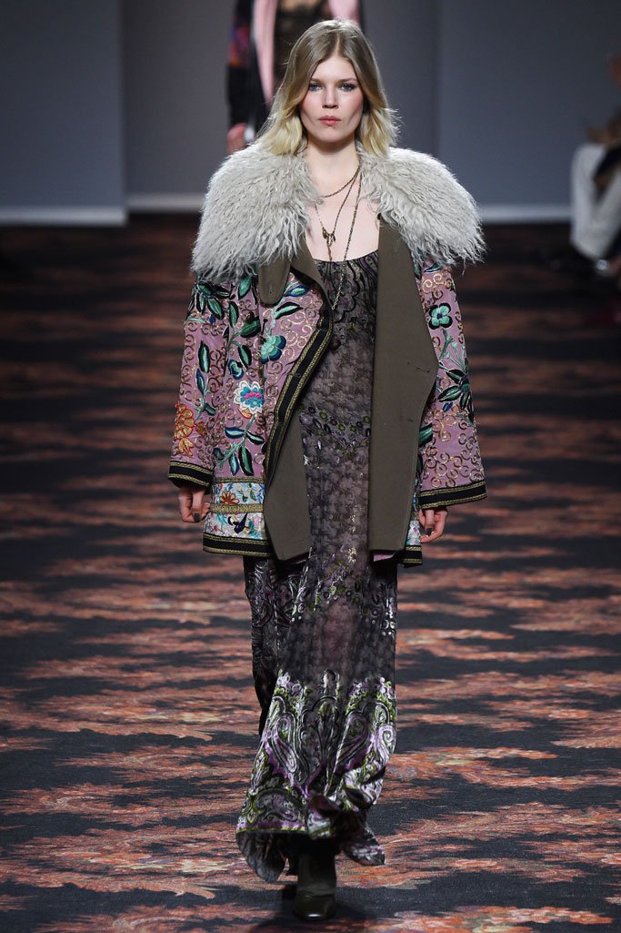 Etro（艾绰）2024米兰时装周女装秀