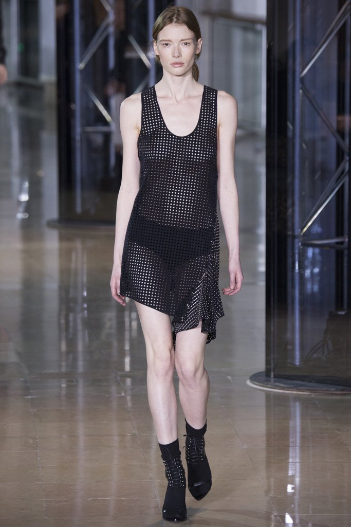 Anthony Vaccarello 2024巴黎时装发布会女装秀