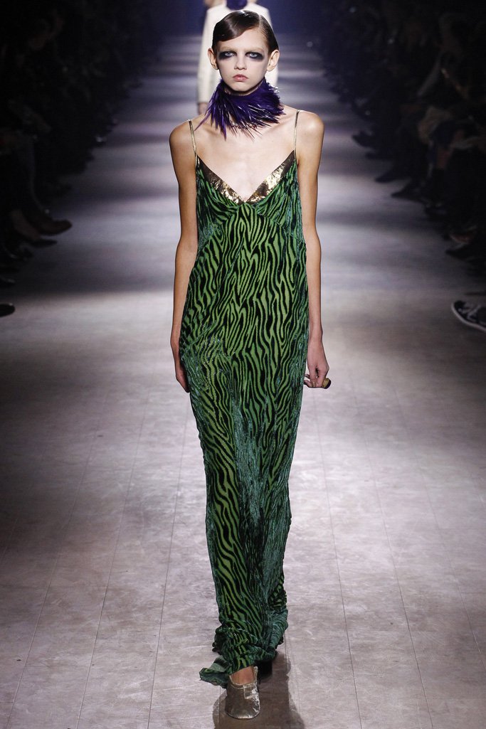 Dries Van Noten（德赖斯·范诺顿）2024巴黎时装周女装秀