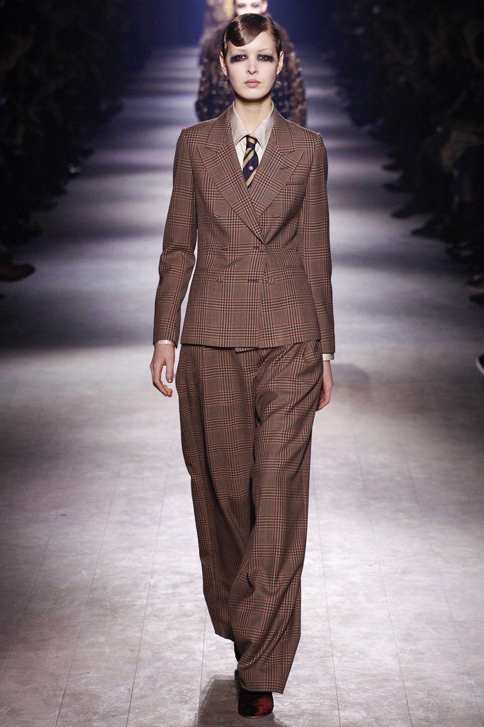 Dries Van Noten（德赖斯·范诺顿）2024巴黎时装周女装秀