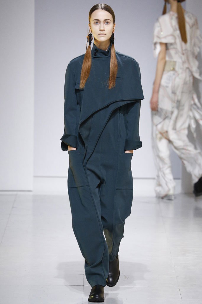 Chalayan（卡拉扬）2024巴黎时装周女装秀