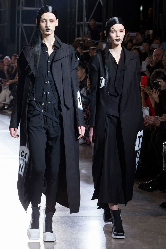 Yohji Yamamoto（山本耀司）2024巴黎时装周女装秀