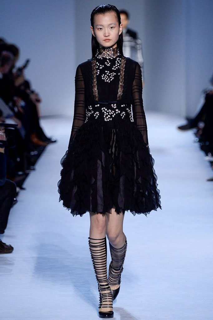 Giambattista Valli 2024巴黎时装周女装秀