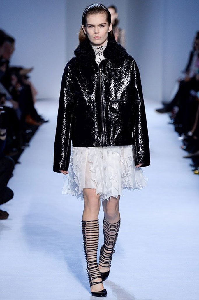 Giambattista Valli 2024巴黎时装周女装秀