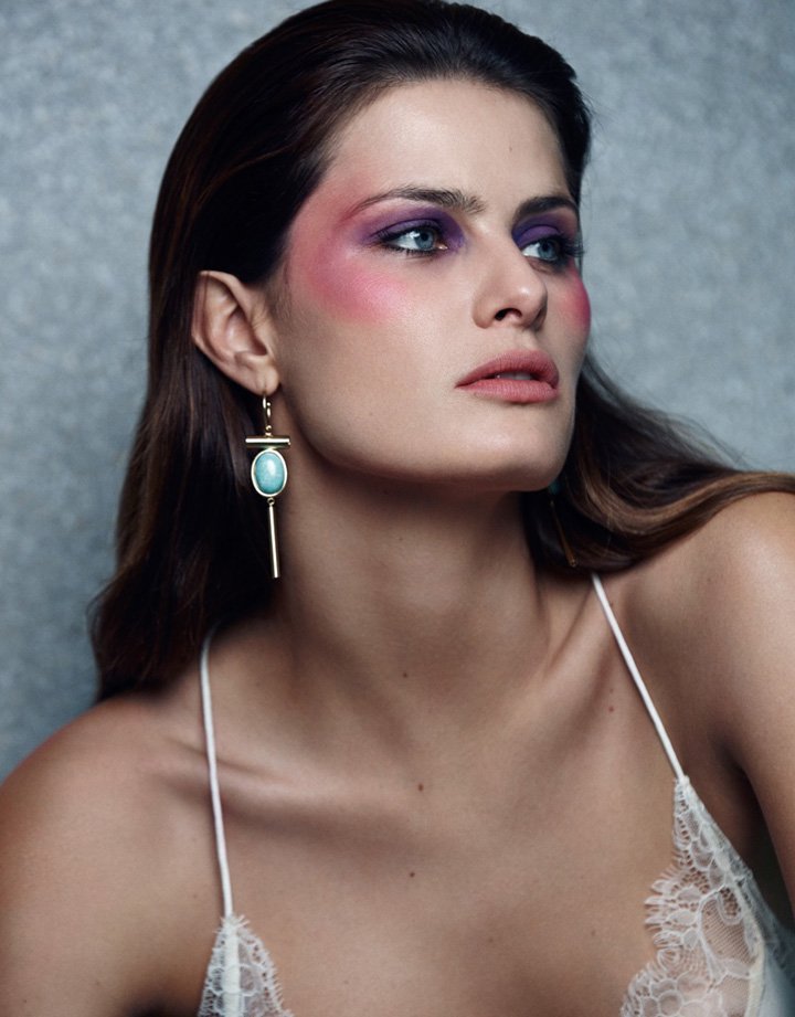 超模Isabeli Fontana 演绎《Grazia》时尚杂志大片