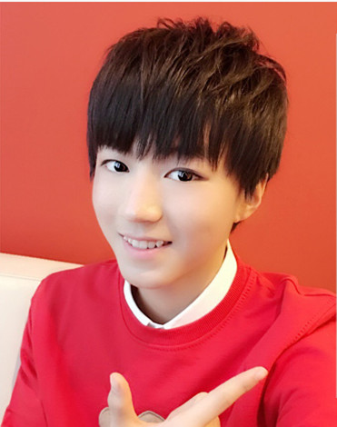 TFboys小鲜肉王俊凯诠释 帅气青少年发型图片