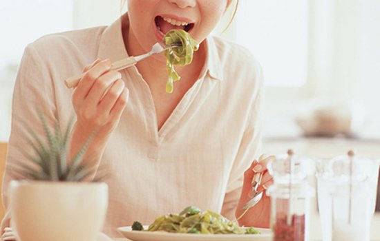 控制食欲变成易瘦体质 分享一天控制食欲计划表