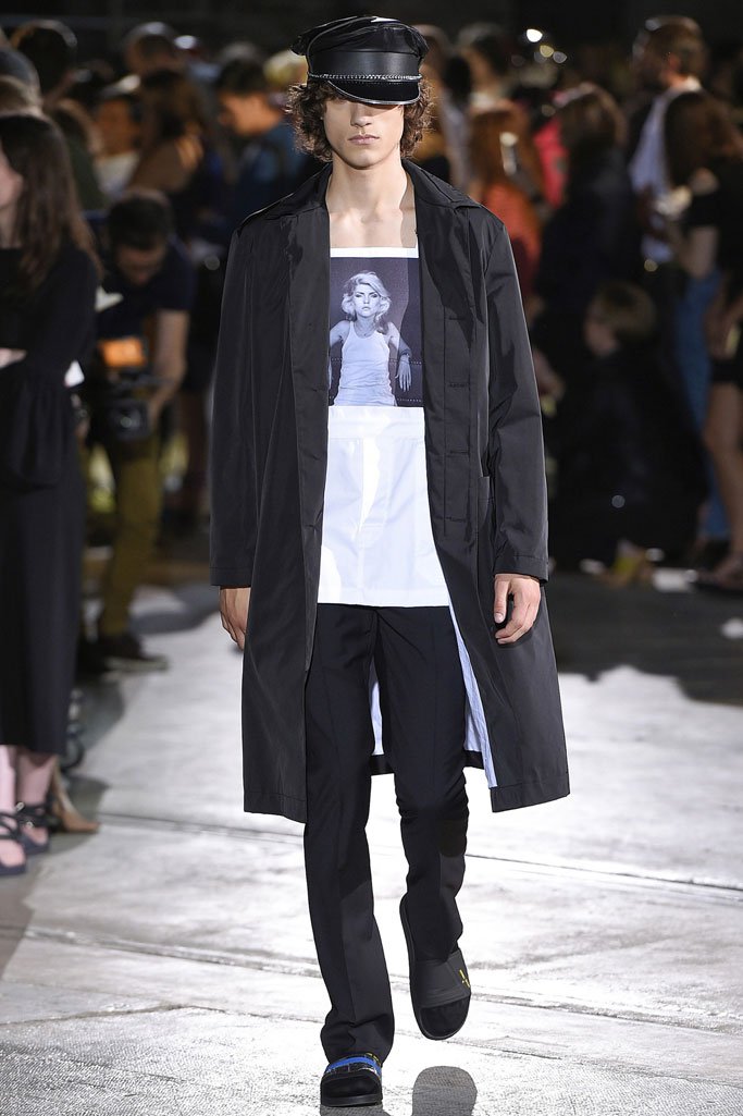 Raf Simons（拉夫·西蒙斯）2024佛罗伦萨男装周男装秀