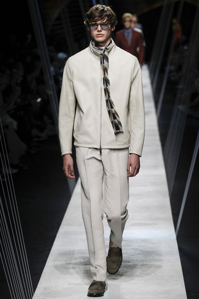 Canali（康纳利）2024米兰时装周男装秀