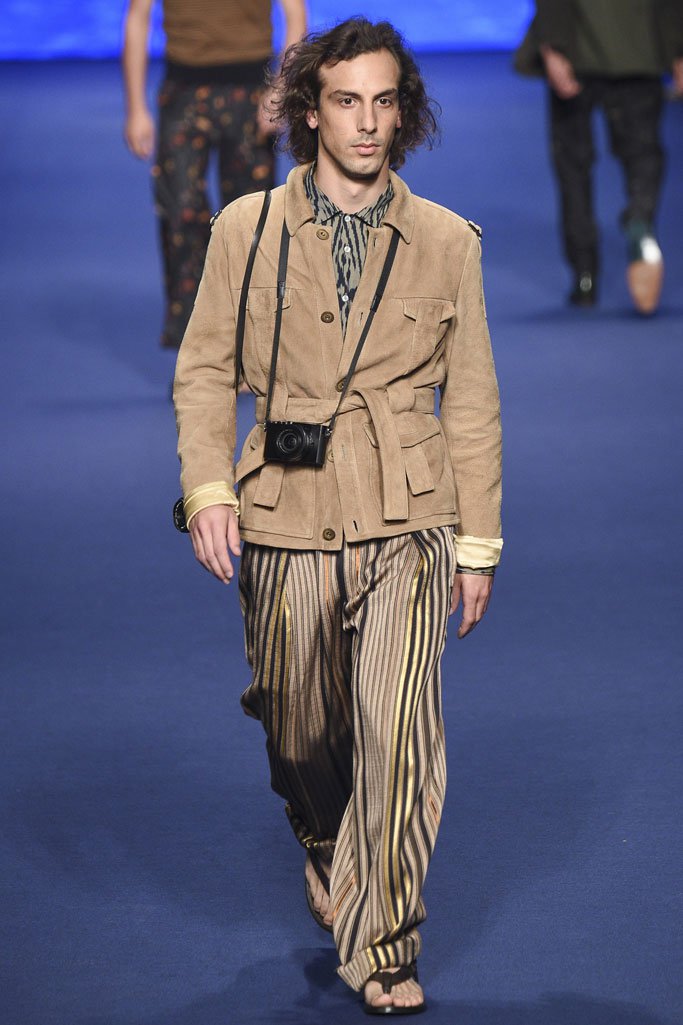 Etro（艾特罗）2024米兰时装发布会男装秀