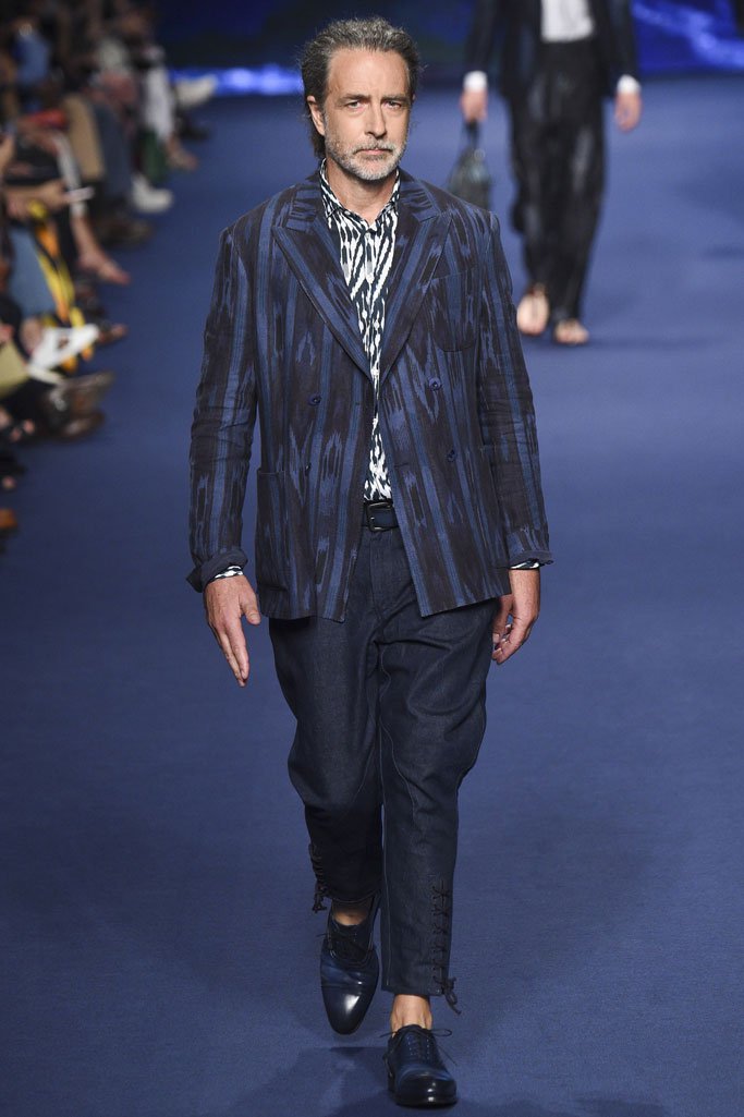 Etro（艾特罗）2024米兰时装发布会男装秀