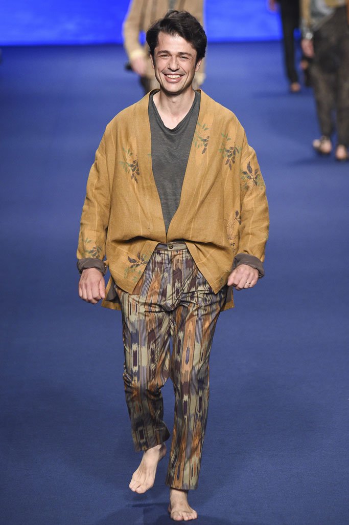 Etro（艾特罗）2024米兰时装发布会男装秀