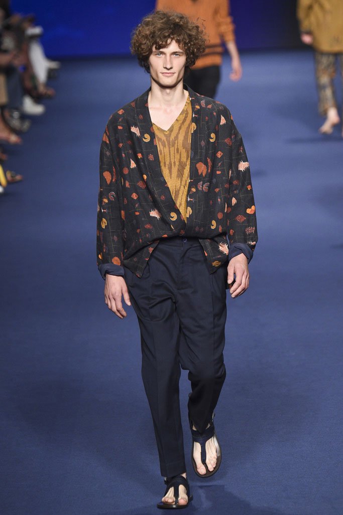 Etro（艾特罗）2024米兰时装发布会男装秀