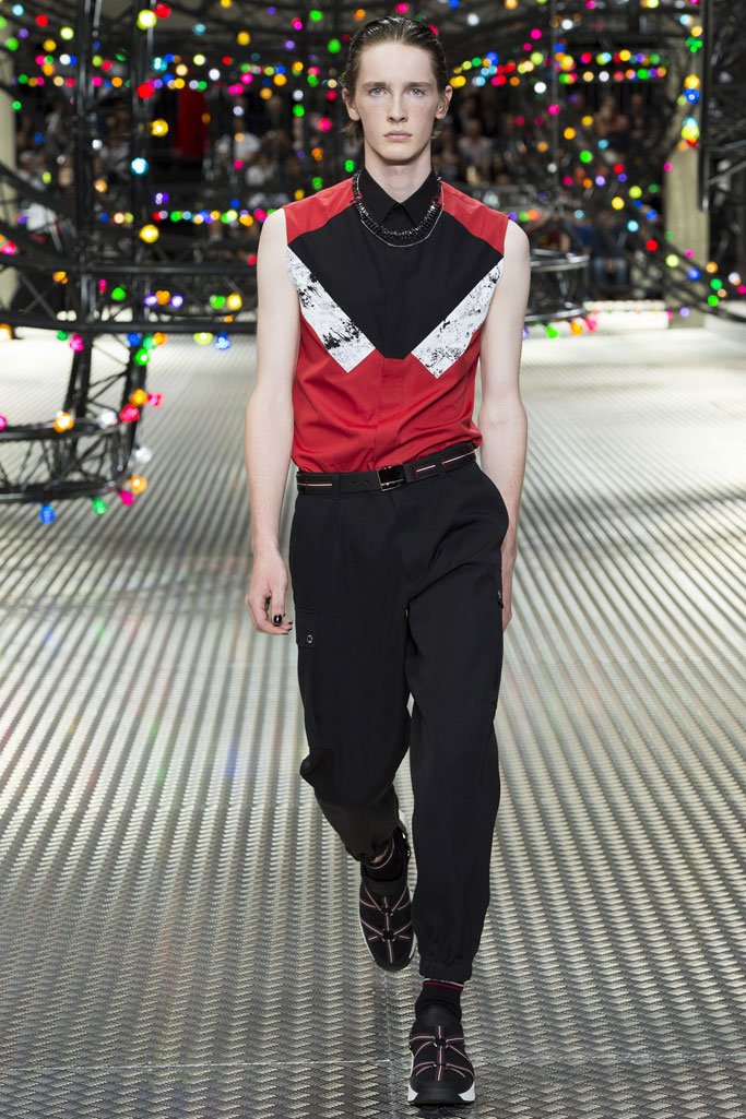 Dior Homme 2024巴黎时装发布会男装秀