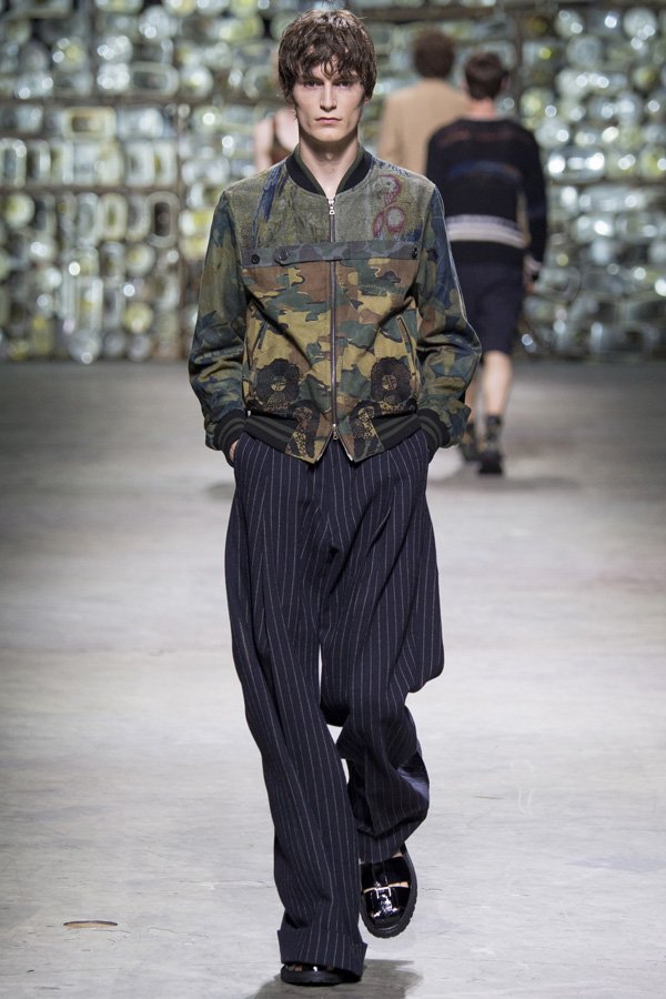 Dries Van Noten（德赖斯·范诺顿）2024巴黎时装男装秀