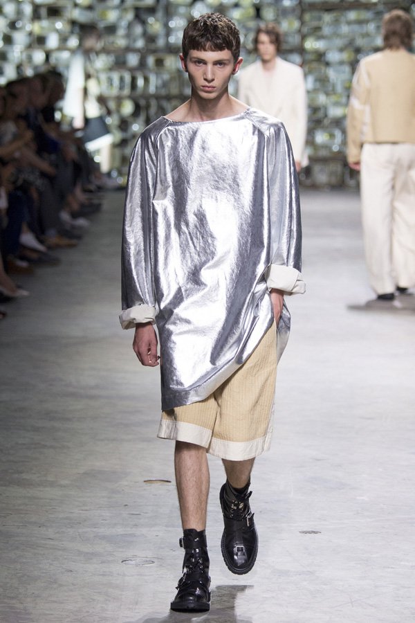 Dries Van Noten（德赖斯·范诺顿）2024巴黎时装男装秀