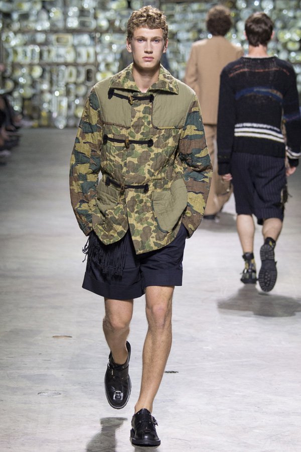 Dries Van Noten（德赖斯·范诺顿）2024巴黎时装男装秀