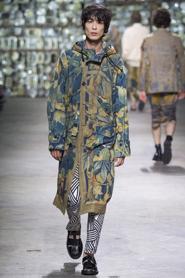 Dries Van Noten（德赖斯·范诺顿）2024巴黎时装男装秀