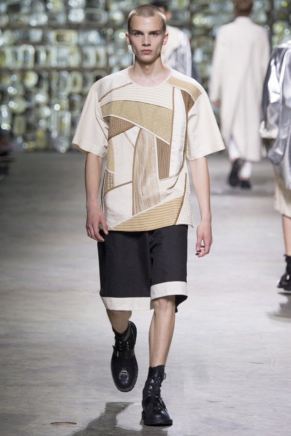 Dries Van Noten（德赖斯·范诺顿）2024巴黎时装男装秀