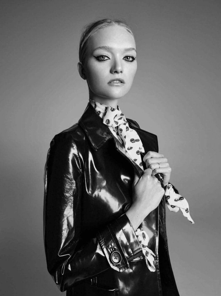 超模Gemma Ward 演绎最新《Elle》时尚杂志大片