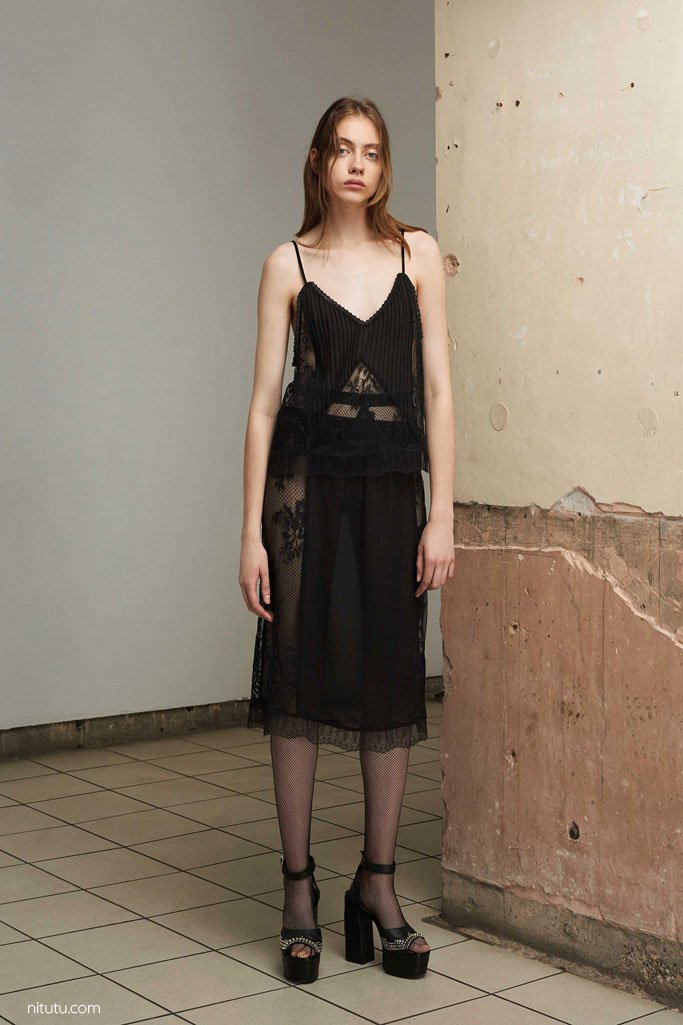 McQ Alexander McQueen 发布2024春夏Lookbook