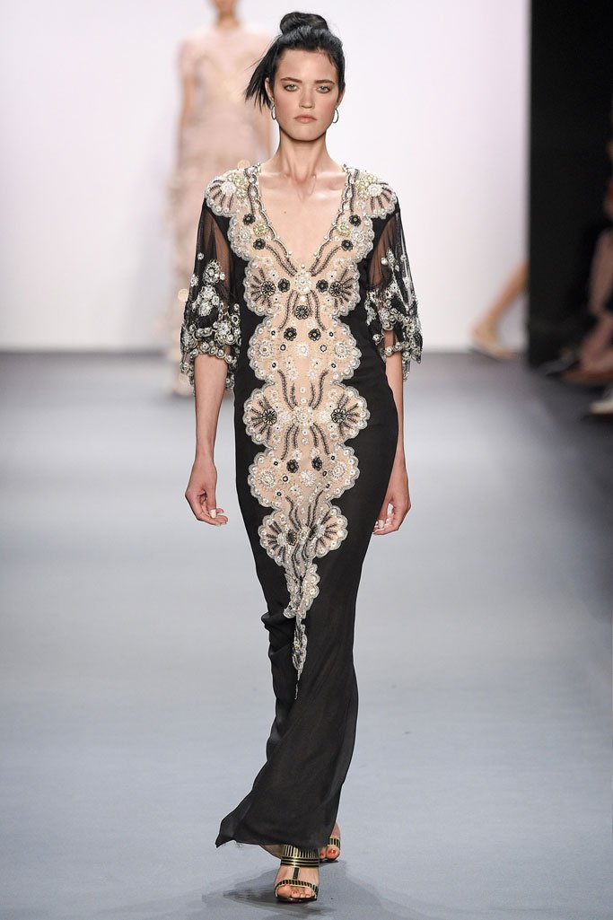 Jenny Packham（珍妮·帕克汉）2024纽约时装发布会女装秀